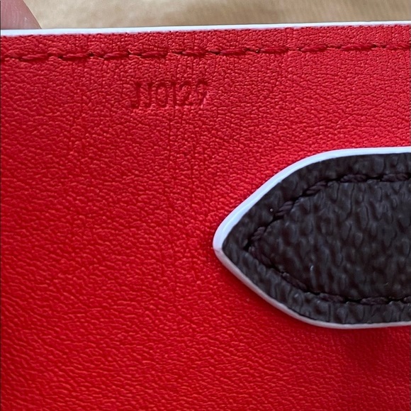 Lv bandoluier XL monogram strap - Picture 12 of 13